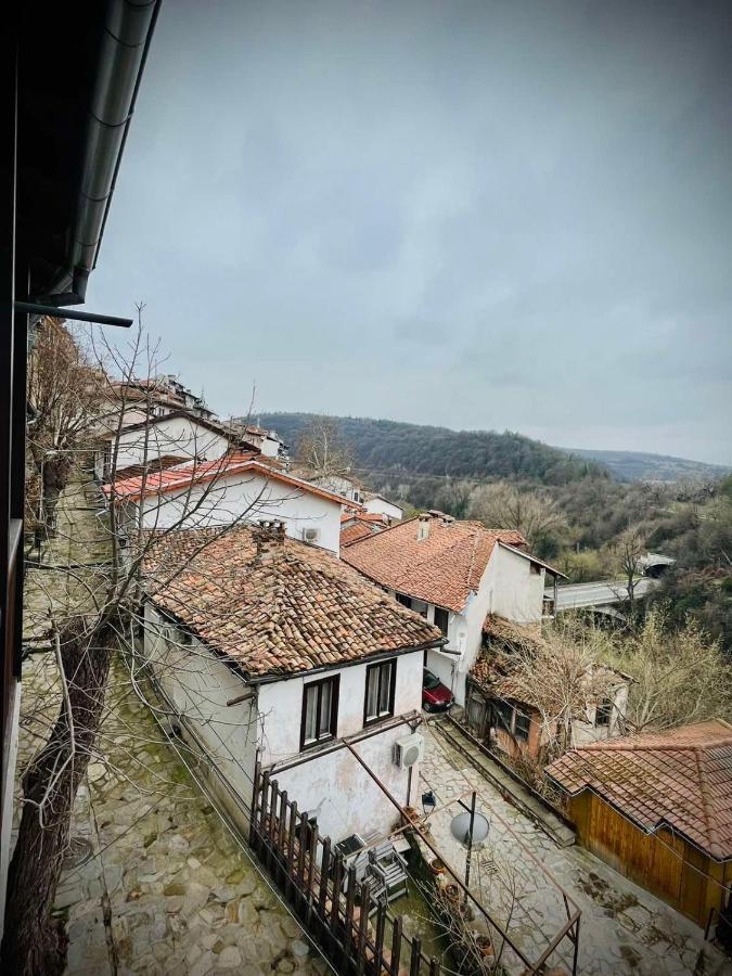 The Green Guest House Of Veliko Tarnovo-Amazing View, Top Location Exterior photo