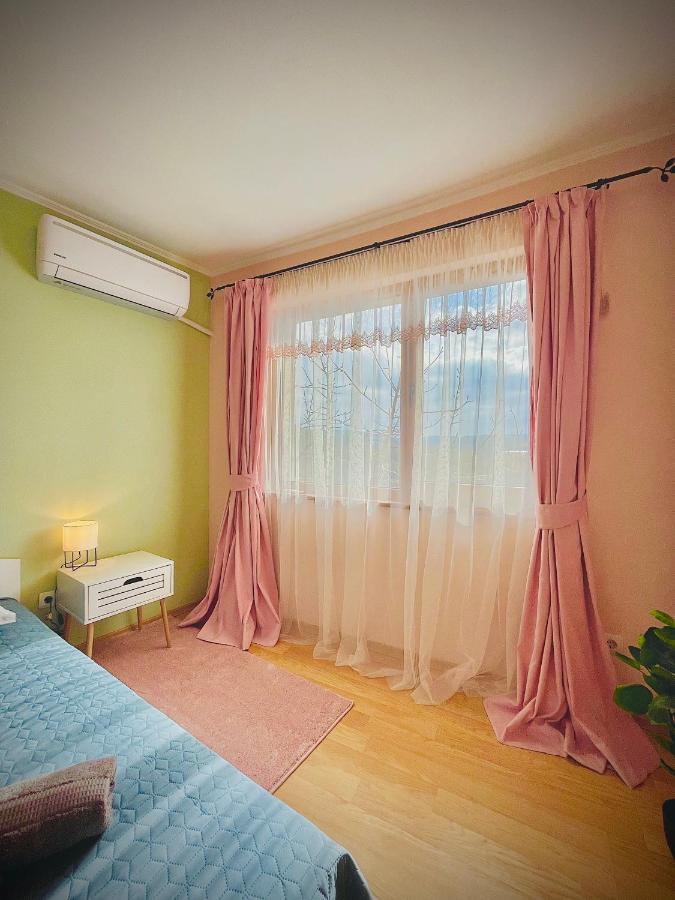The Green Guest House Of Veliko Tarnovo-Amazing View, Top Location Exterior photo